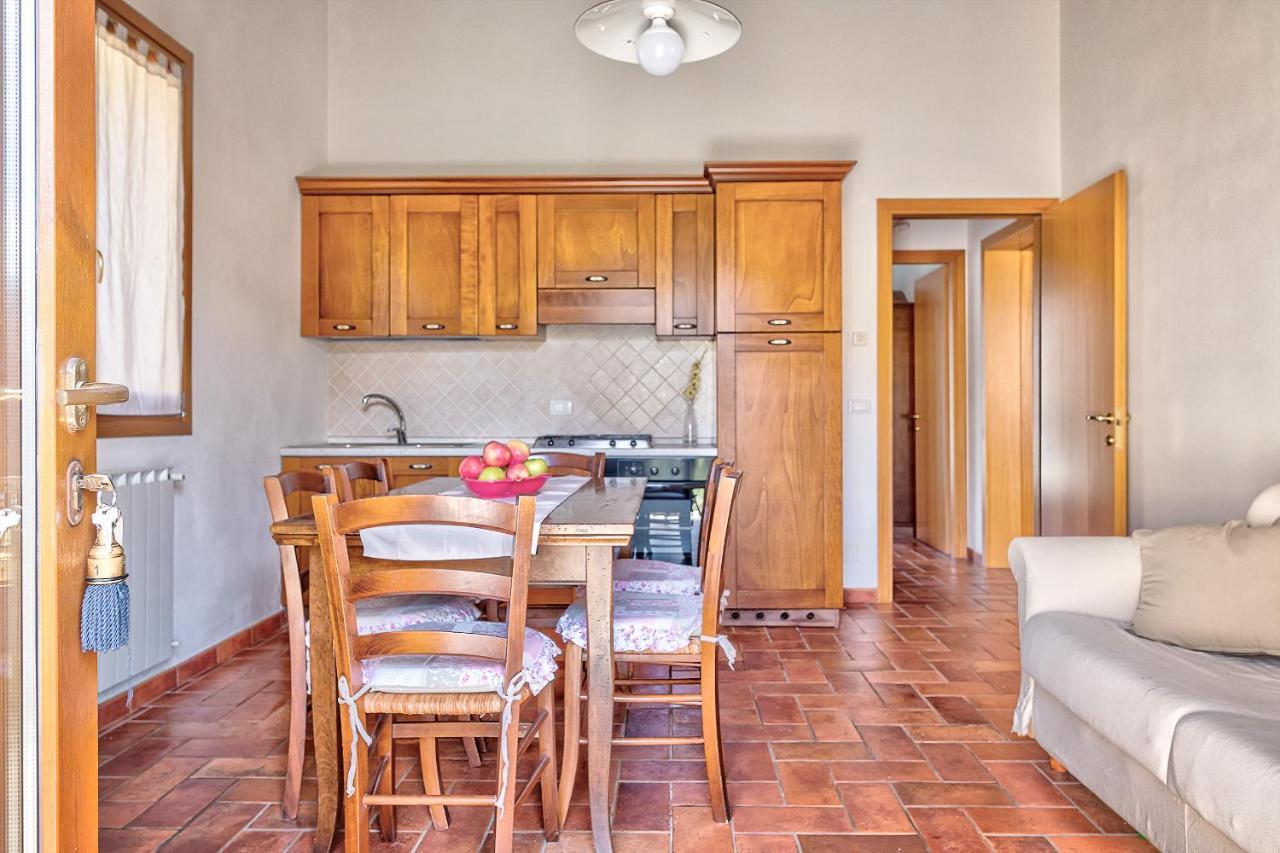 Borgo Del Faggio - Case Vacanza Montepulciano Stazione Eksteriør billede