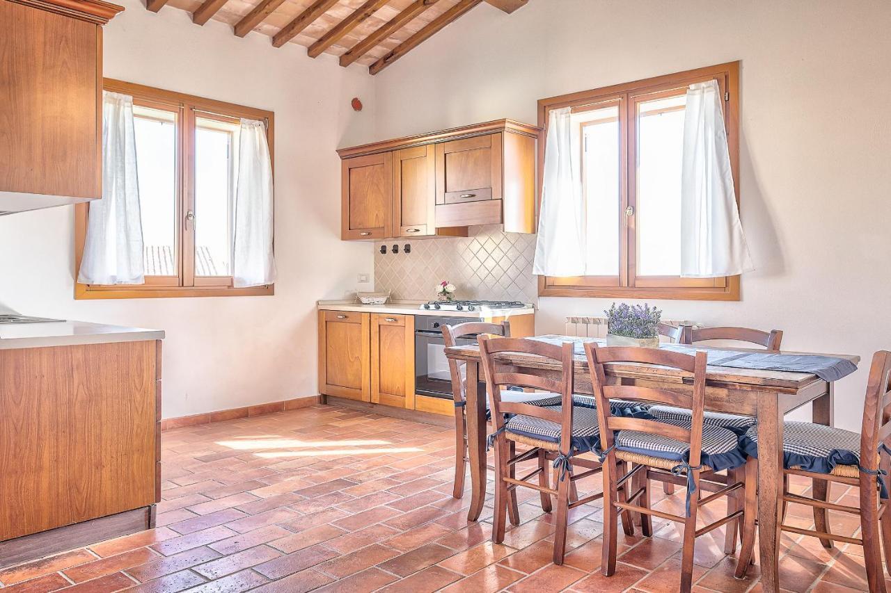 Borgo Del Faggio - Case Vacanza Montepulciano Stazione Eksteriør billede
